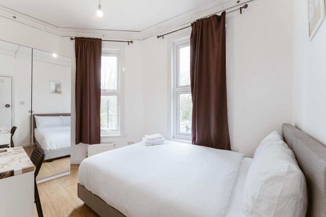 Mile End Double Rooms 27 Guest House Лондон Экстерьер фото