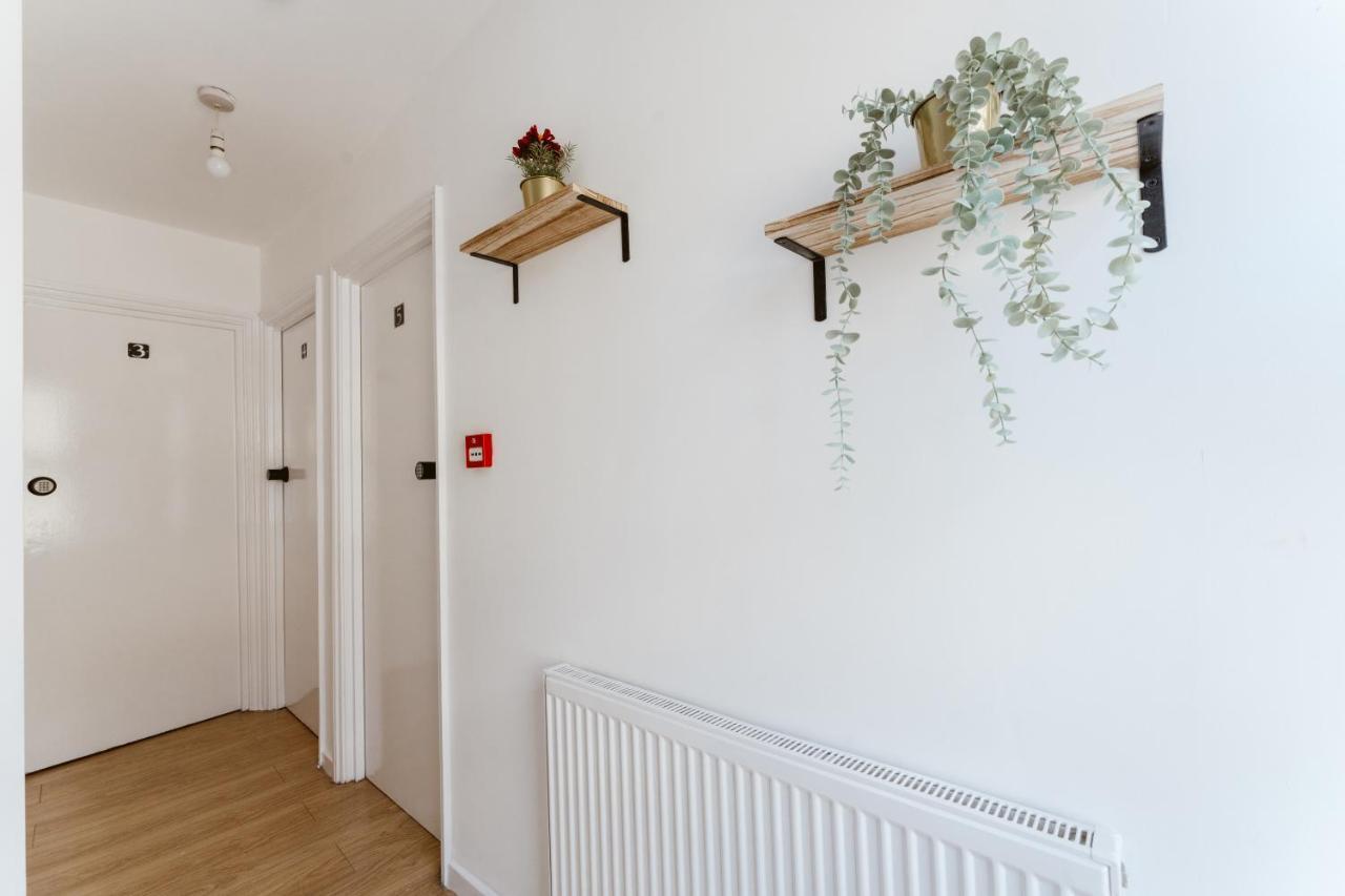 Mile End Double Rooms 27 Guest House Лондон Экстерьер фото
