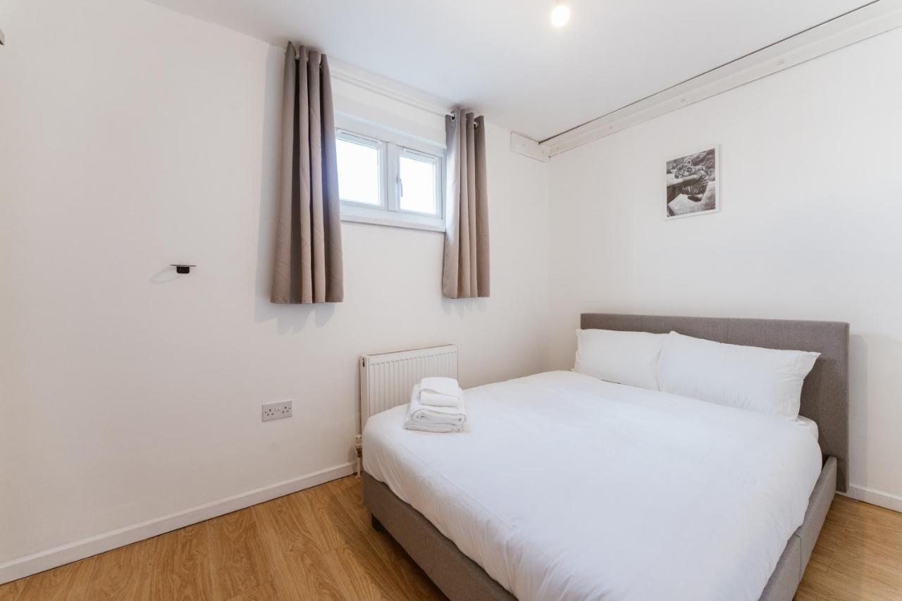 Mile End Double Rooms 27 Guest House Лондон Экстерьер фото